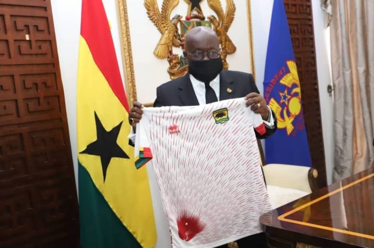 Asante Kotoko present ‘beffiting’ Errea replica jersey to president Akufo-Addo