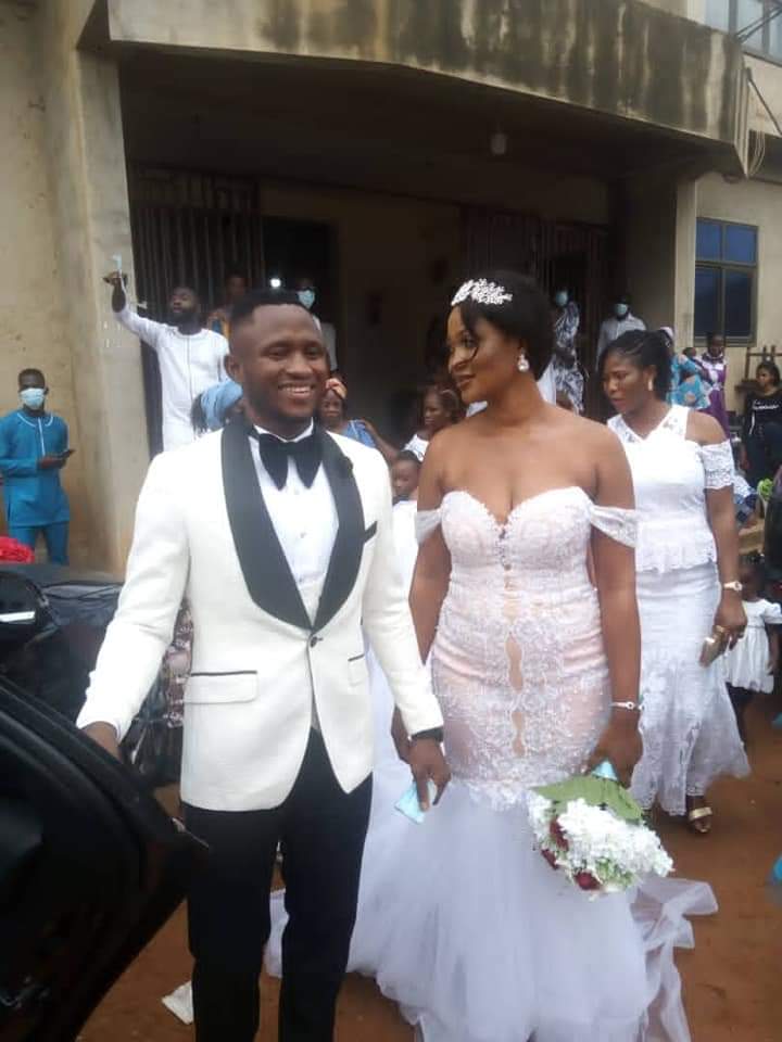 PICTURES: Former Hearts striker Esso marries girlfriend in style