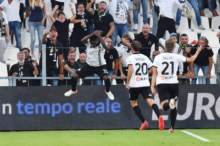 Gyasi does Cristiano Ronaldo’s SUIII celebration in front of Juventus fans after scoring