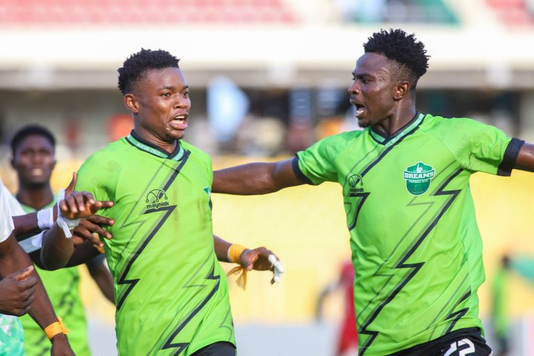 Elmina Sharks 1-3 Dreams FC: Issahaku scores two goals in a row