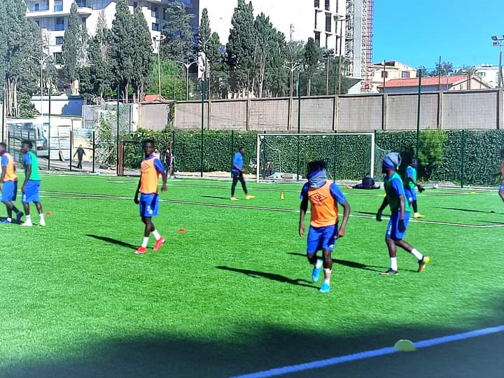 Pictures: Hearts of Oak train in Algiers as they wait for flight to travel to Ghana