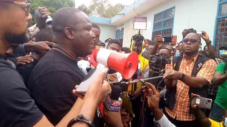 Bono, Sunyani Deserves Better Protesters petition Bono Regional House of Chiefs