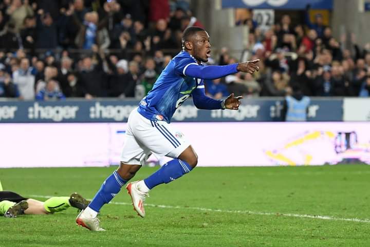 Video: Majeed Waris scores first goal of the season in Strasbourg’s home win over Montpelier in Ligue 1