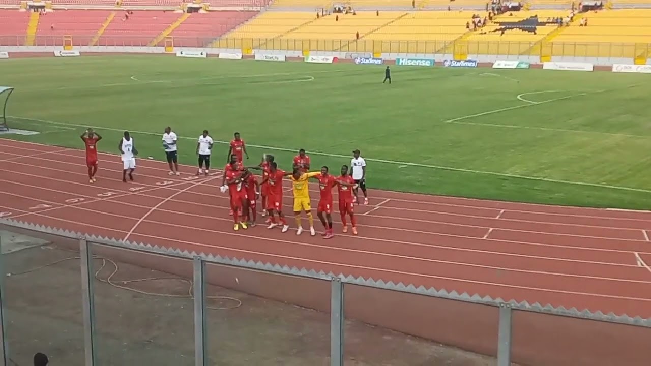 Kotoko players join supporters in serious JAMA after win over Accra Lions