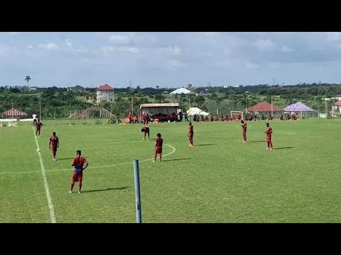 Scenes & reactions from Kotoko’s last training in Kumasi before Hearts clash; Kotoko legends pay players visit