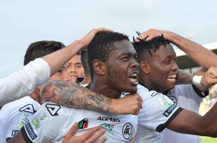 Emmanuel Gyasi on target as Spezia Calcio defeat Udinese to avoid Serie A relegation