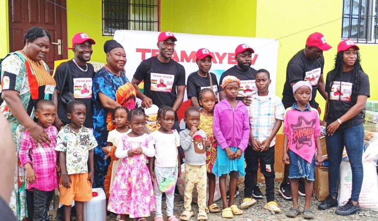 Jordan Ayew gives to orphans in Liberia